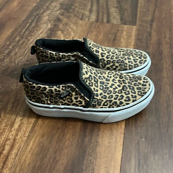 Vans Leopard slip on shoes size 1 - Picture 1 of 5